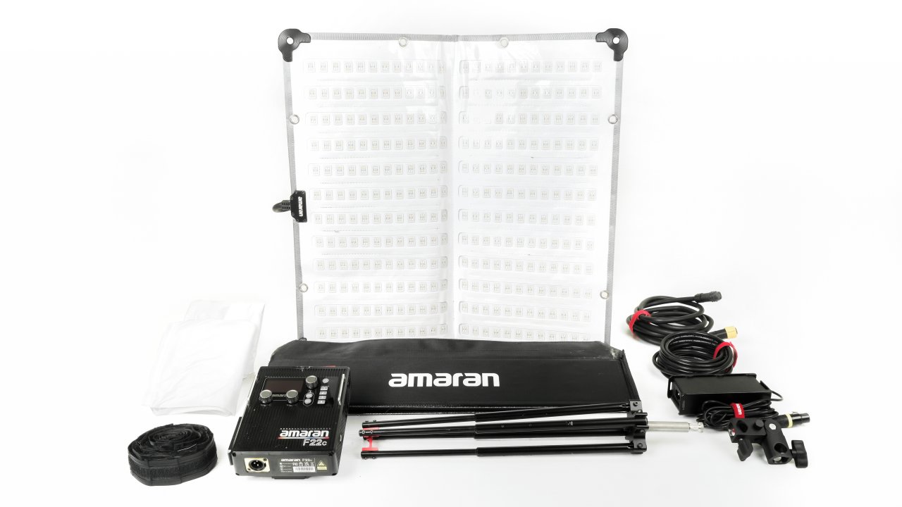 Aputure amaran F22c 全彩軟布燈